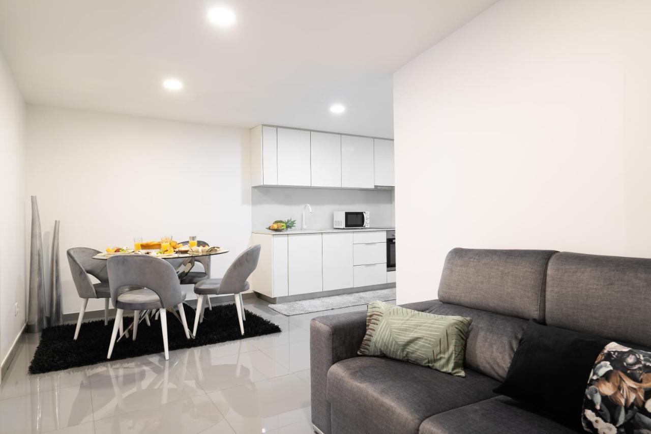 Host Wise - Spacious Noble Apartaments Ace Location Porto Ngoại thất bức ảnh