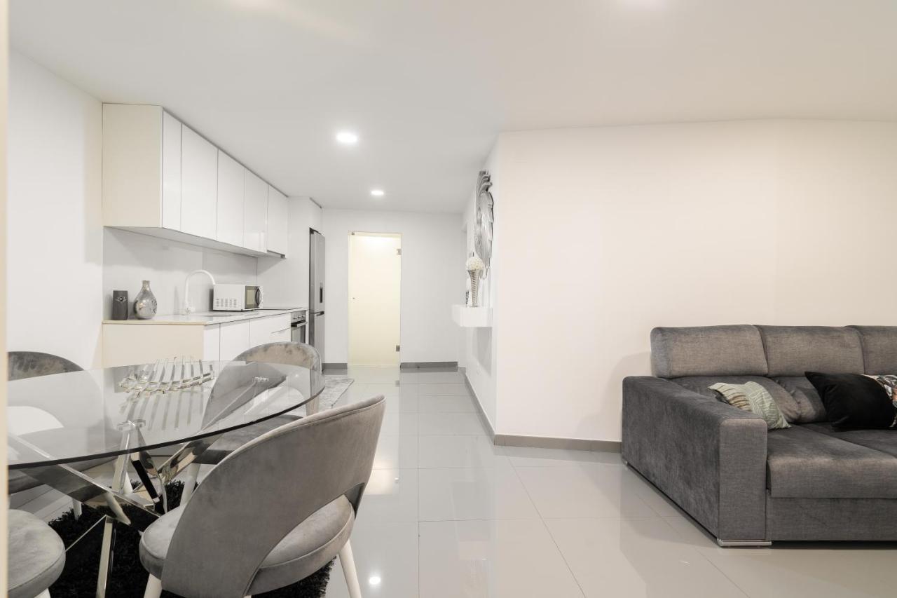 Host Wise - Spacious Noble Apartaments Ace Location Porto Ngoại thất bức ảnh